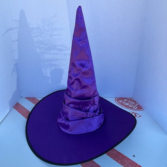 Brand New (4 available) One Size Tiered Tall Pointy Metallic Purple Witch's Hats - Picture 16 of 16